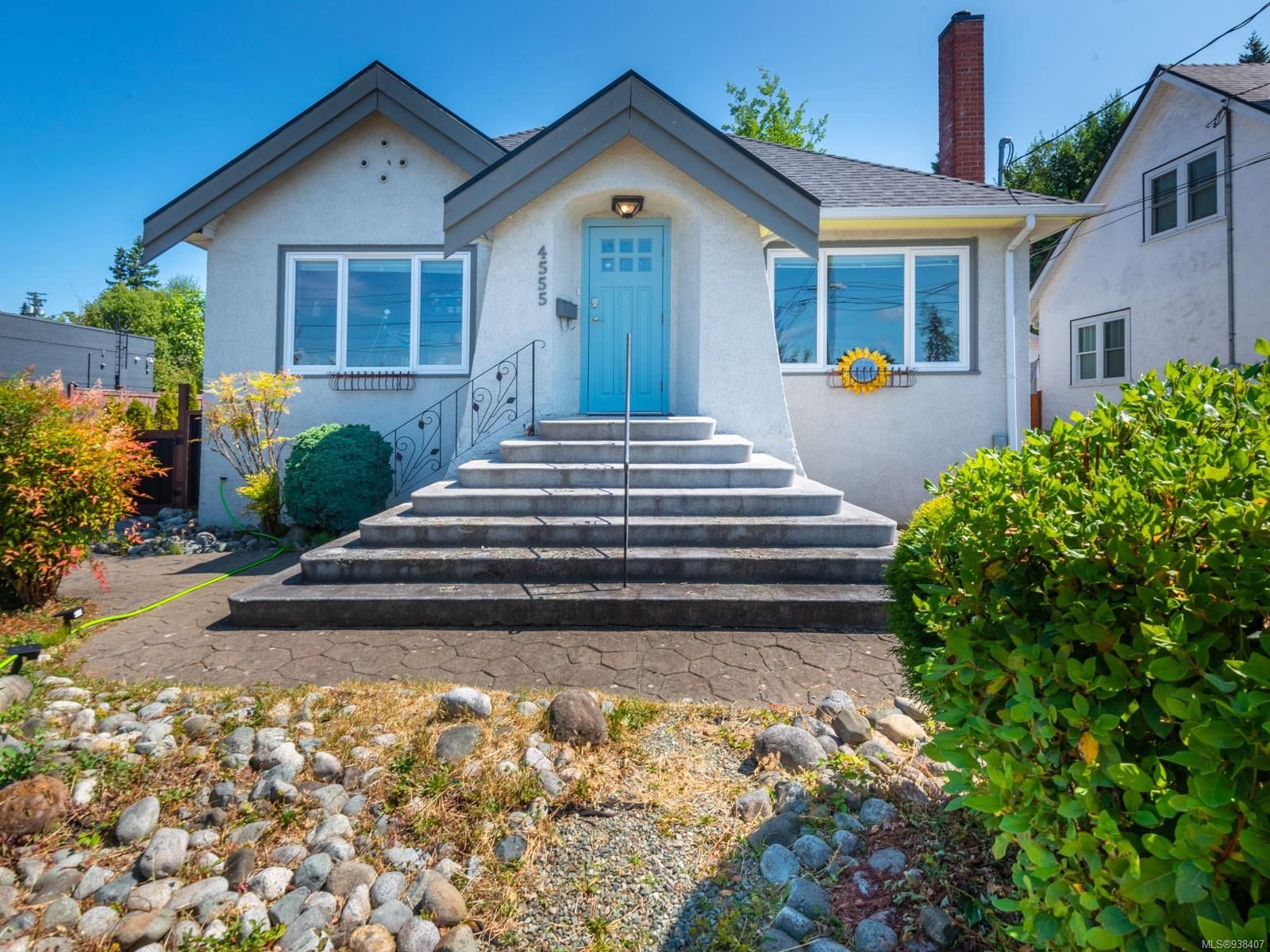 I have sold a property at 4555 Helen St in Port Alberni
